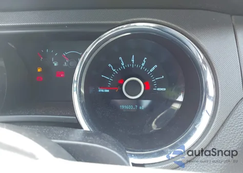 2013 Ford Mustang V6 из США, поврежденный, VIN 1ZVBP8AM1D5269392